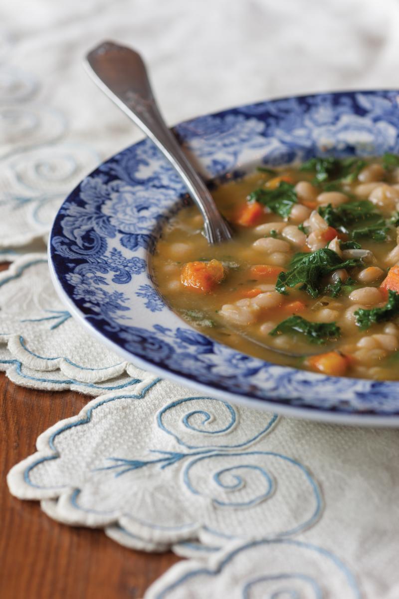 White bean soup with kale recipe high in lutein and zeaxanthin